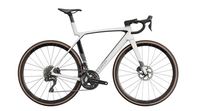 Madone SL 6 v bílé barvě
