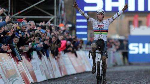 VÝSLEDKY - SUPERPRESTIGE DIEGEM: VAN DER POEL OPĚT PORCOVAL SOUPEŘE. BOROŠ PŘIPISUJE SKVĚLÝ VÝSLEDEK