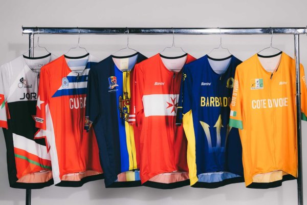 Ride Your Colours: Santini obléká 41 reprezentací pro MS