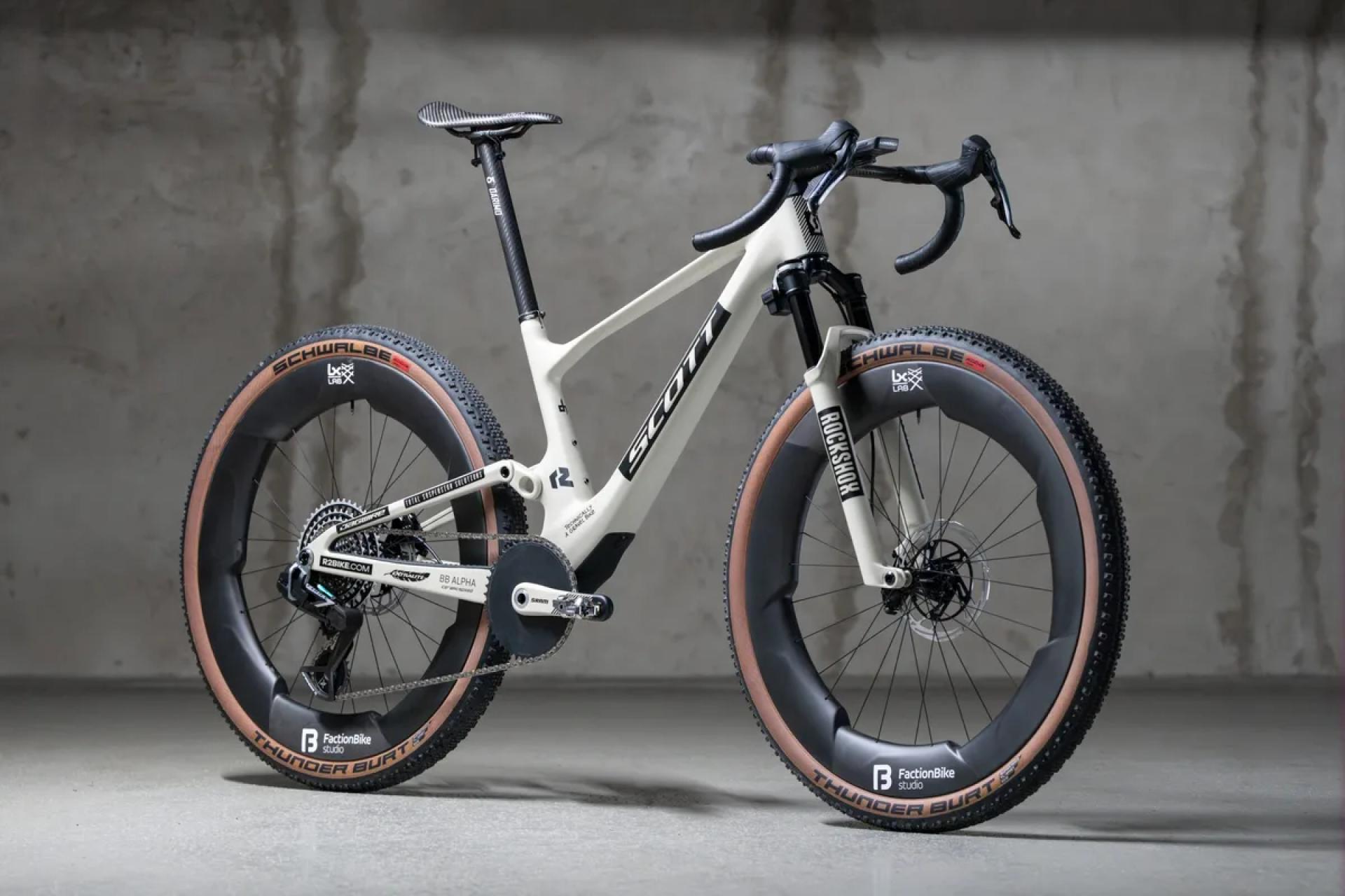 Celoodpružený gravel: extrémní experiment s kolem Scott Spark!